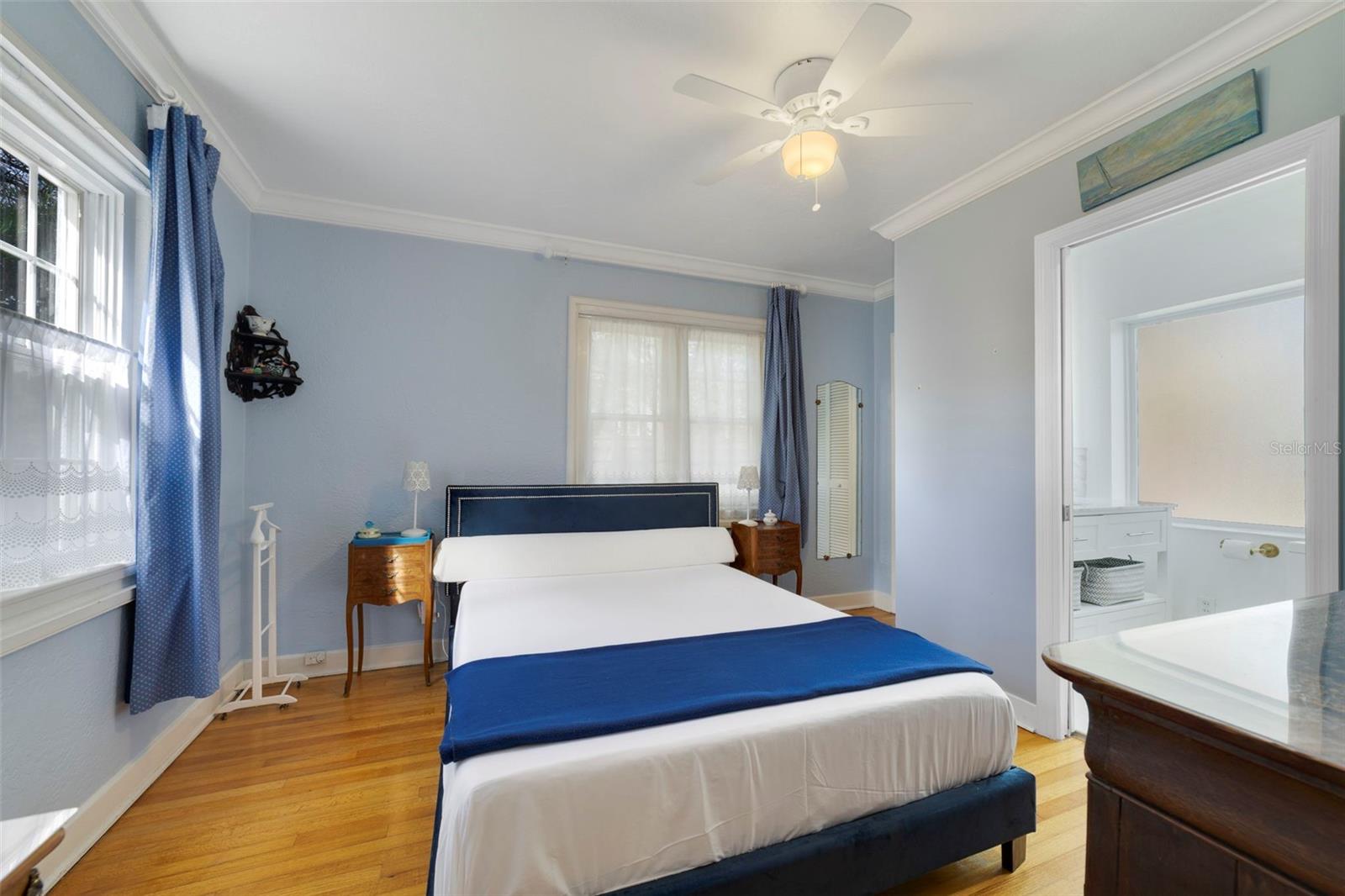 Image 30 of 52 For 515 Florida Street