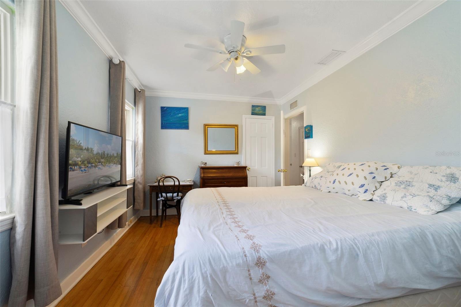 Image 36 of 52 For 515 Florida Street