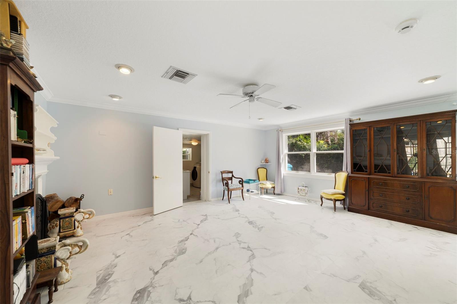 Image 41 of 52 For 515 Florida Street