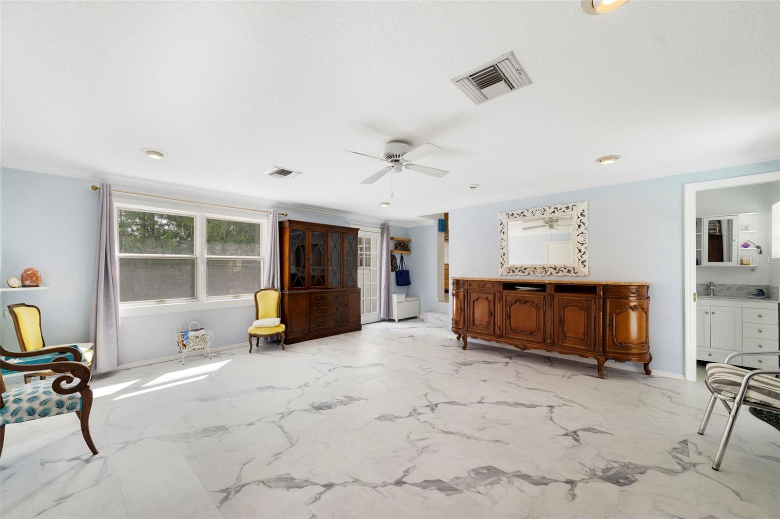 Image 44 of 52 For 515 Florida Street