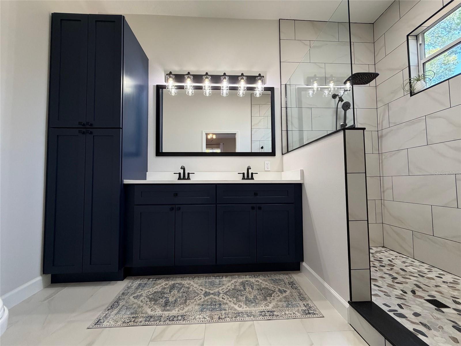 Image 45 of 52 For 1527 Dess Drive