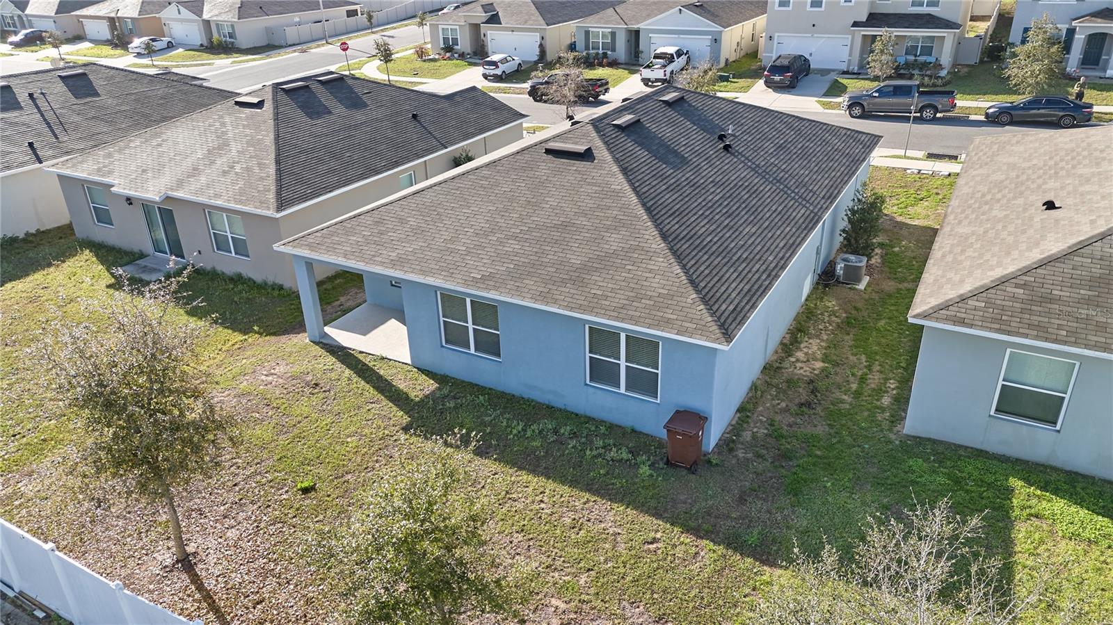 Image 7 of 55 For 576 Boardwalk Avenue