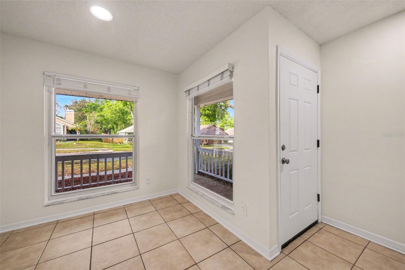 Image 2 of 15 For 1054 Royal Oaks Drive