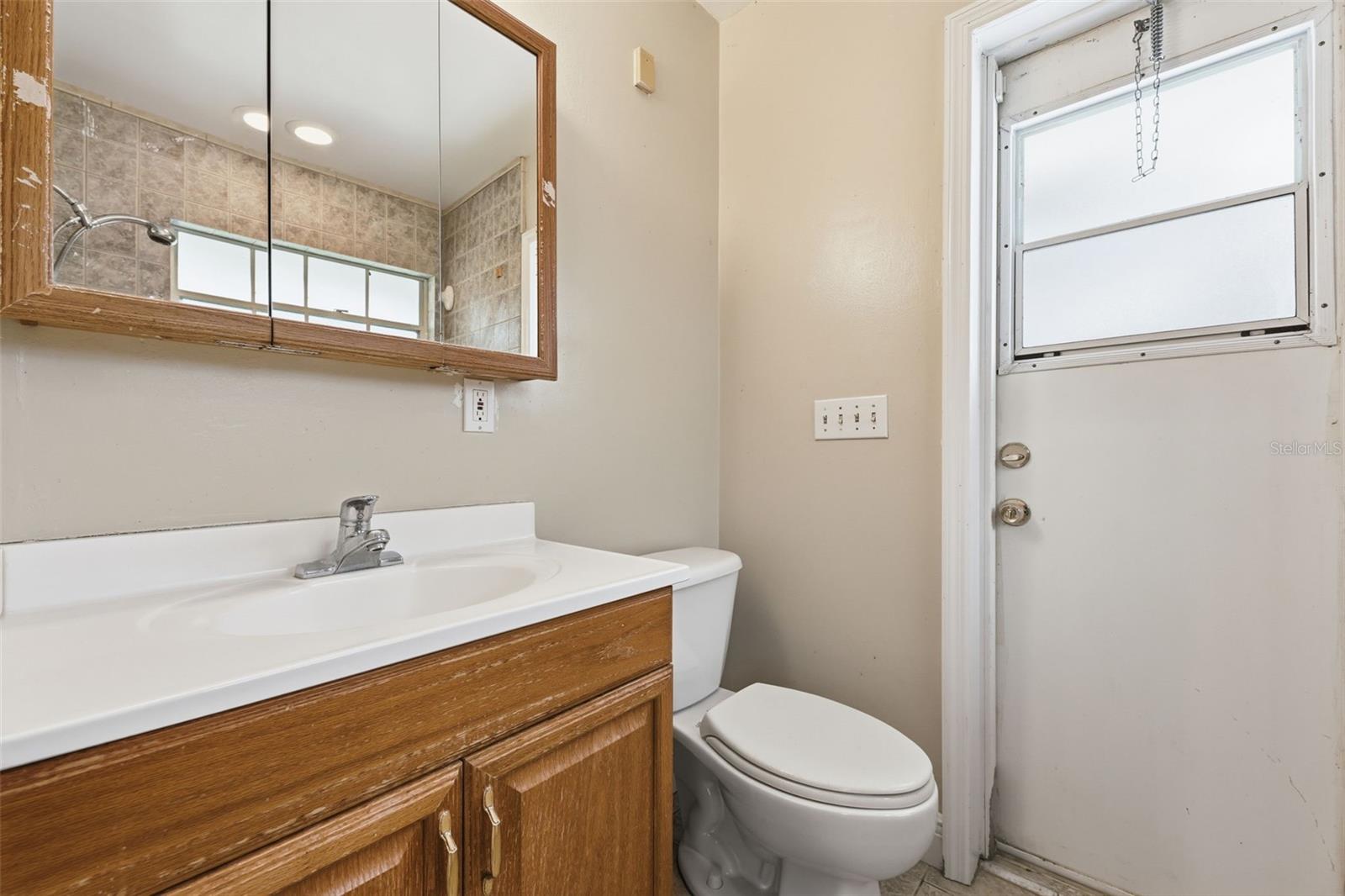 Listing photo id 22 for 1224 Log Landing Drive