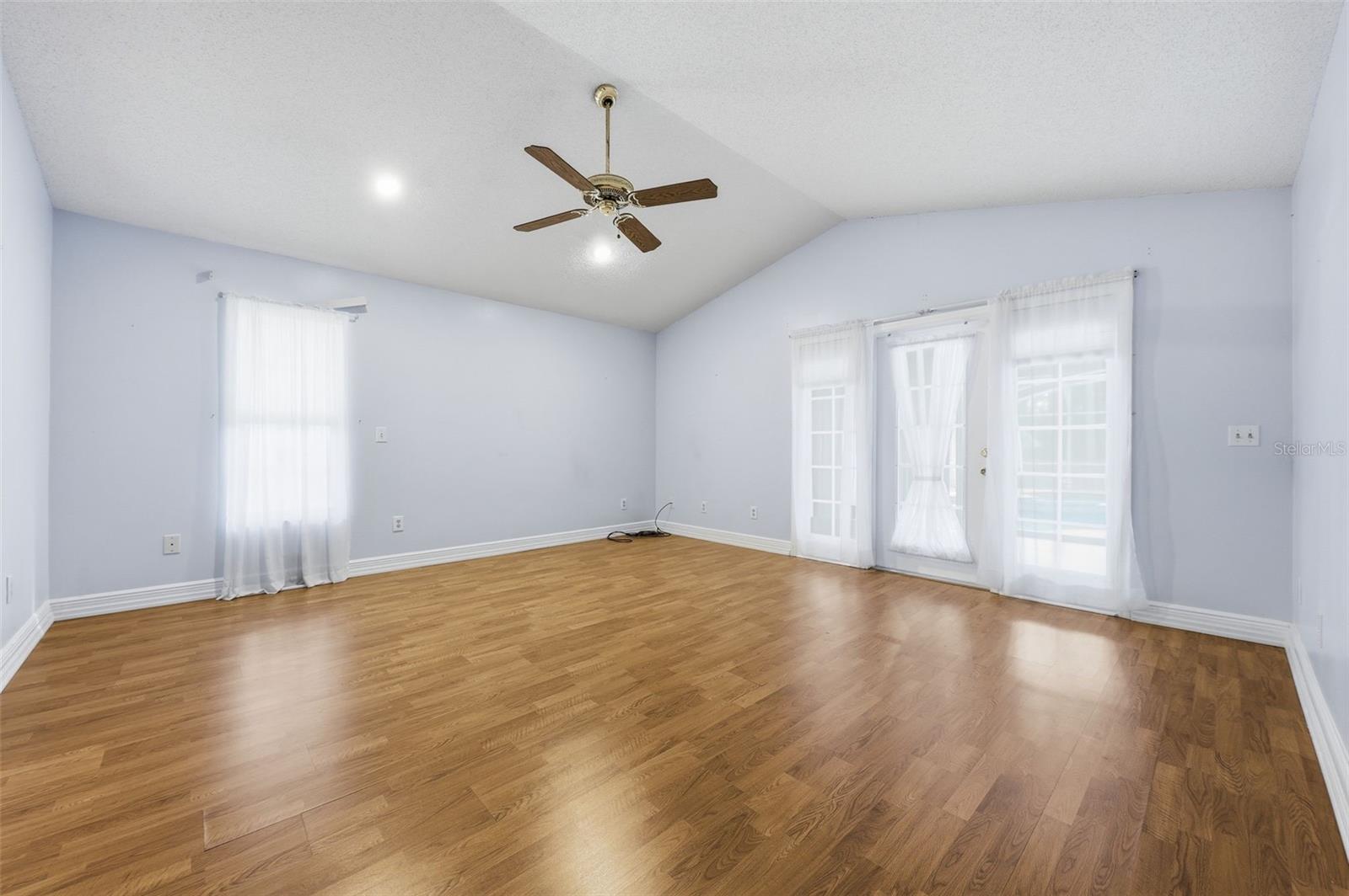 Listing photo id 24 for 1224 Log Landing Drive