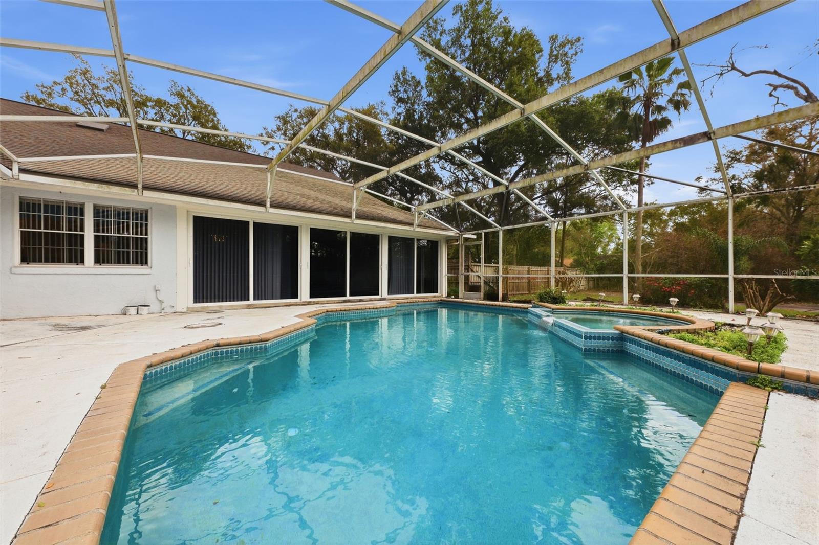 Listing photo id 32 for 1224 Log Landing Drive