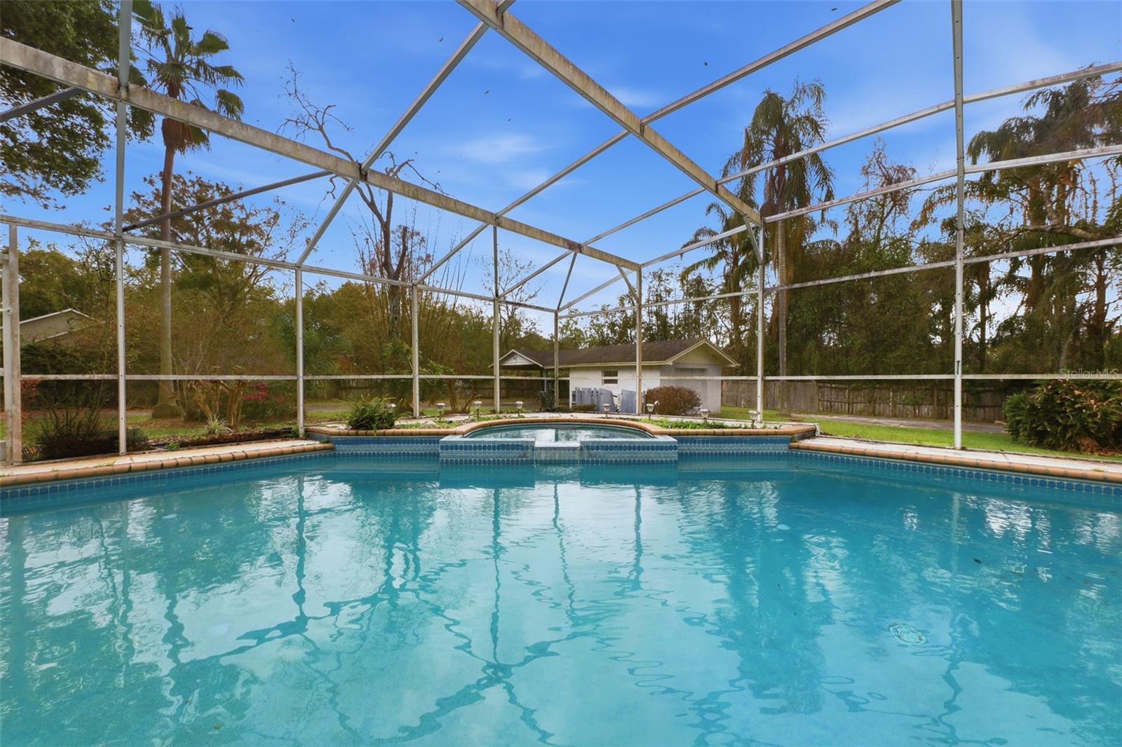 Listing photo id 33 for 1224 Log Landing Drive