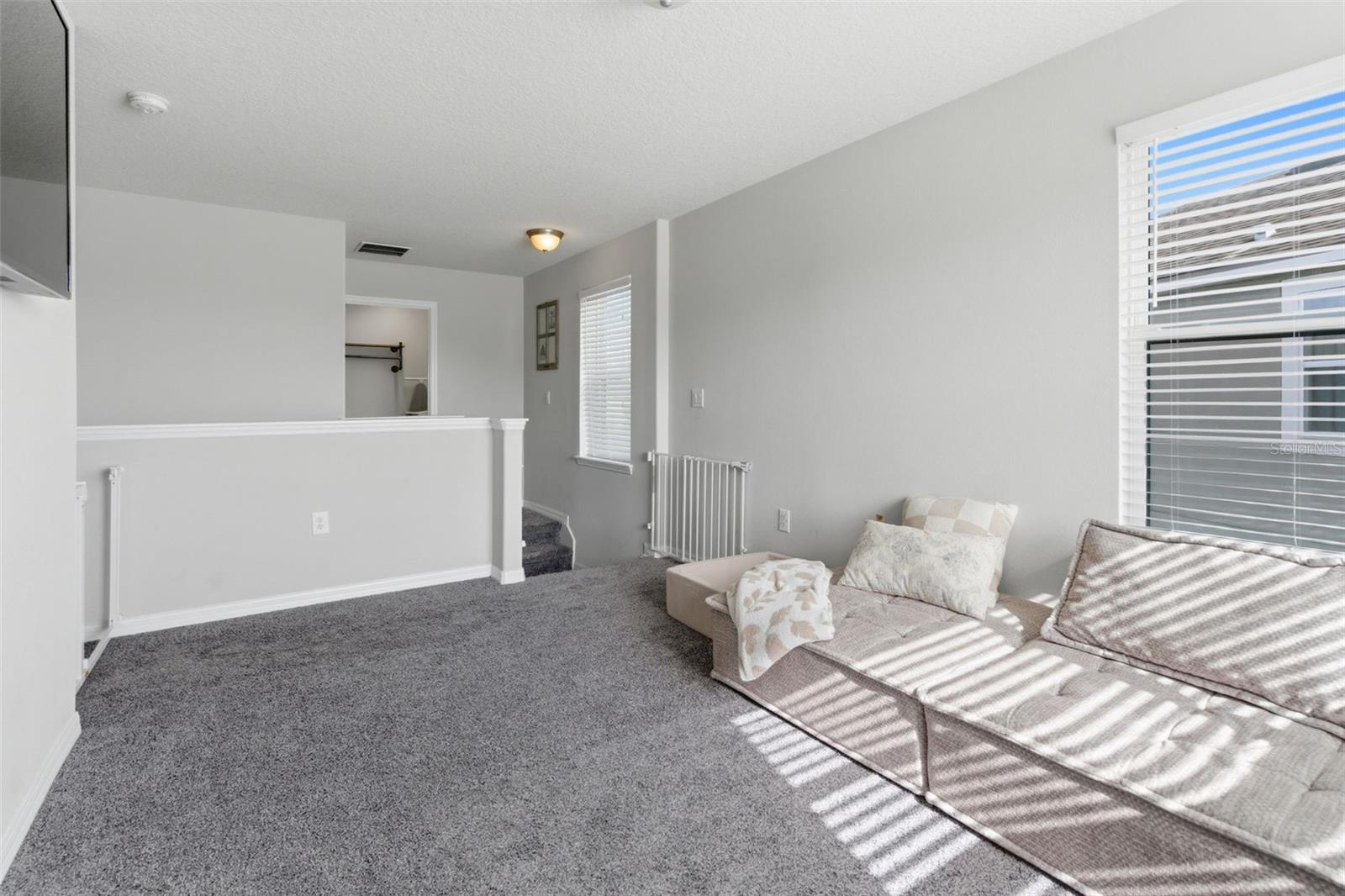 Image 16 of 39 For 2584 Nouveau Way