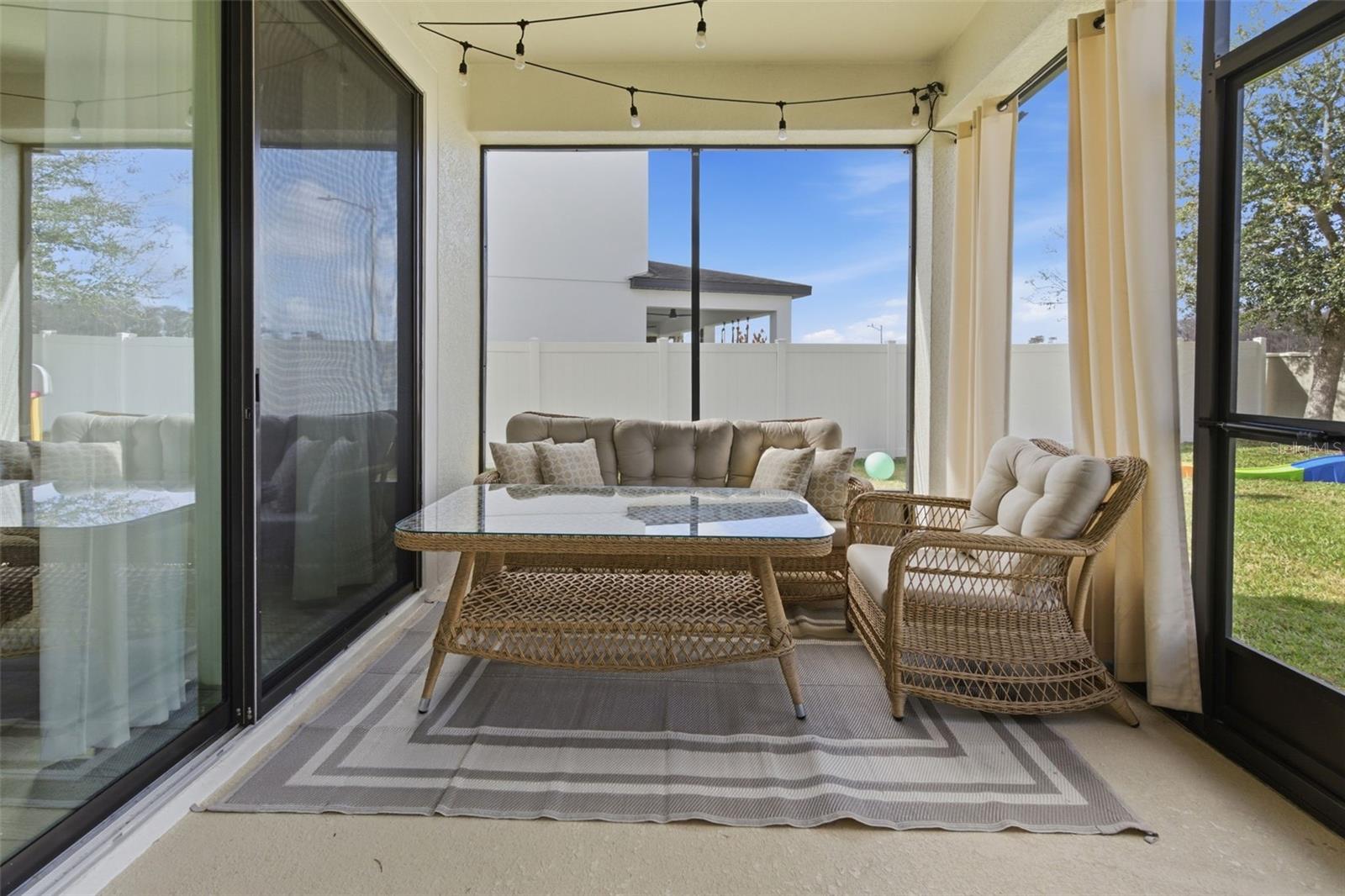 Image 32 of 39 For 2584 Nouveau Way