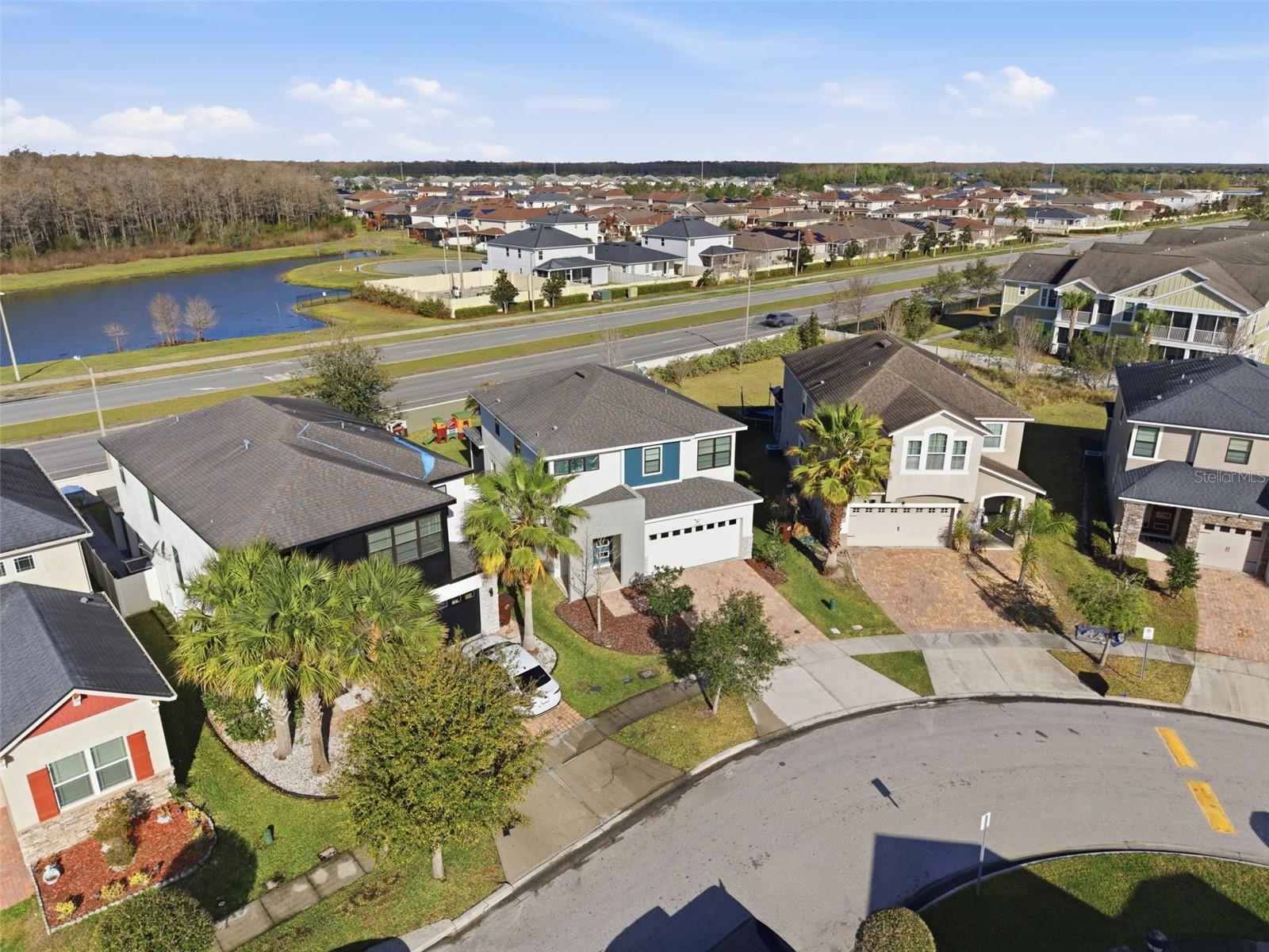 Image 37 of 39 For 2584 Nouveau Way