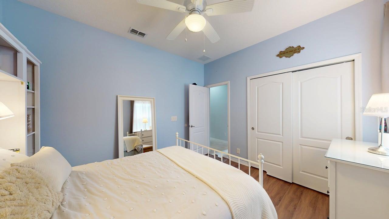 Image 20 of 61 For 2127 Plantation Oak Drive