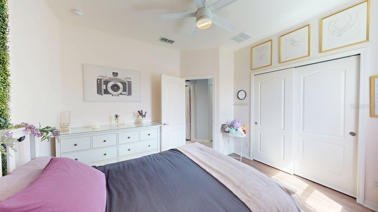 Image 21 of 61 For 2127 Plantation Oak Drive