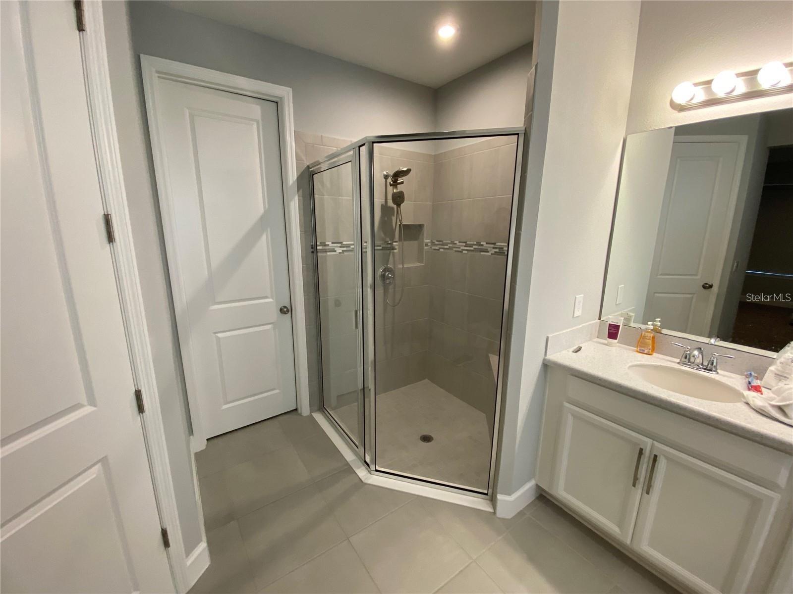 Image 11 of 47 For 3958 Carrick Bend Drive