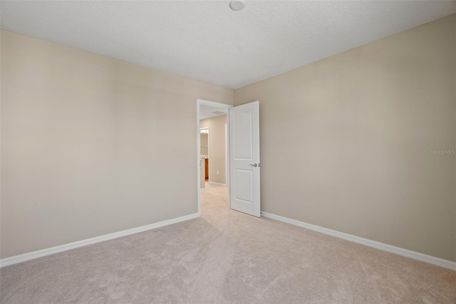 Image 37 of 54 For 6221 Argent Wood Drive