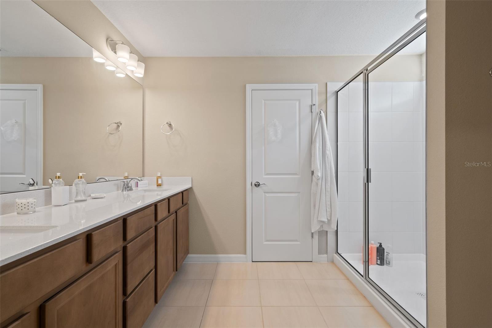 Image 45 of 54 For 6221 Argent Wood Drive