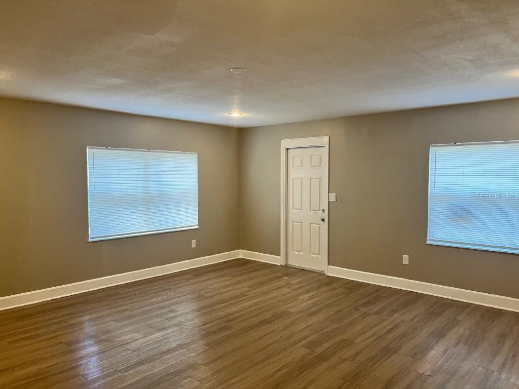 Image 2 of 20 For 1539 Hialeah Street