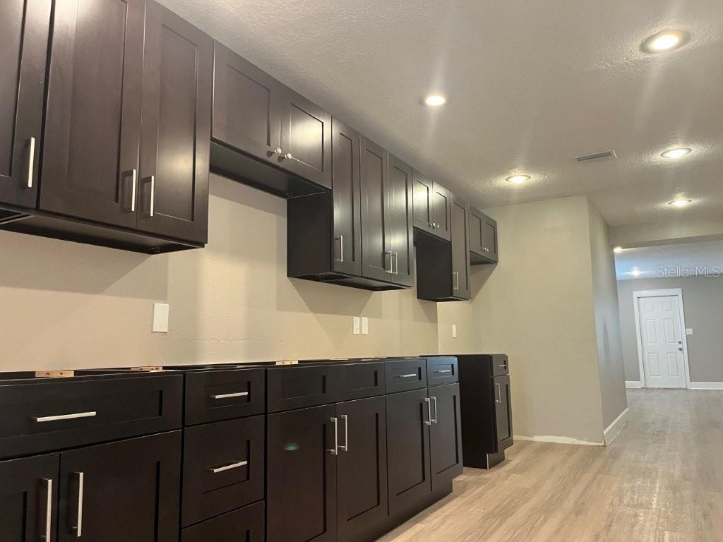 Image 5 of 20 For 1539 Hialeah Street