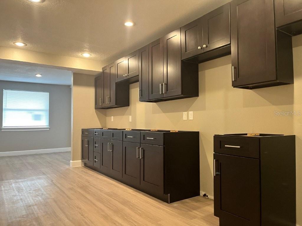 Image 6 of 20 For 1539 Hialeah Street