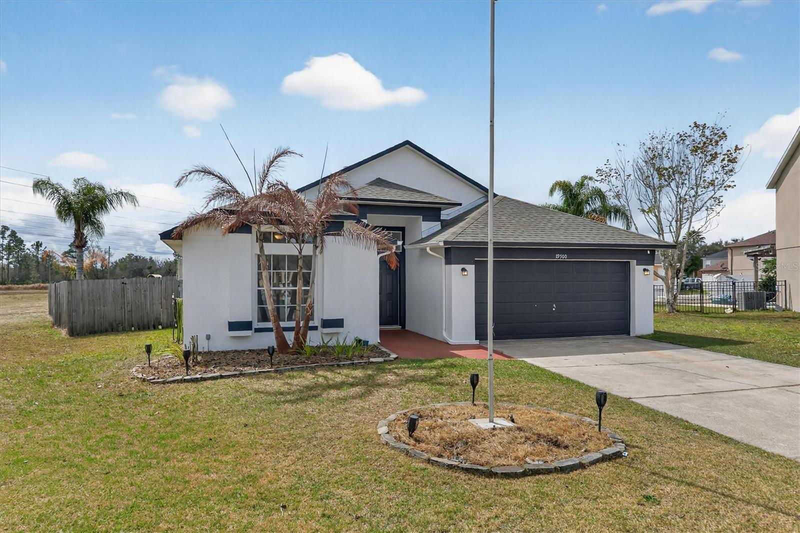 Image 2 of 52 For 19500 Glen Elm Way