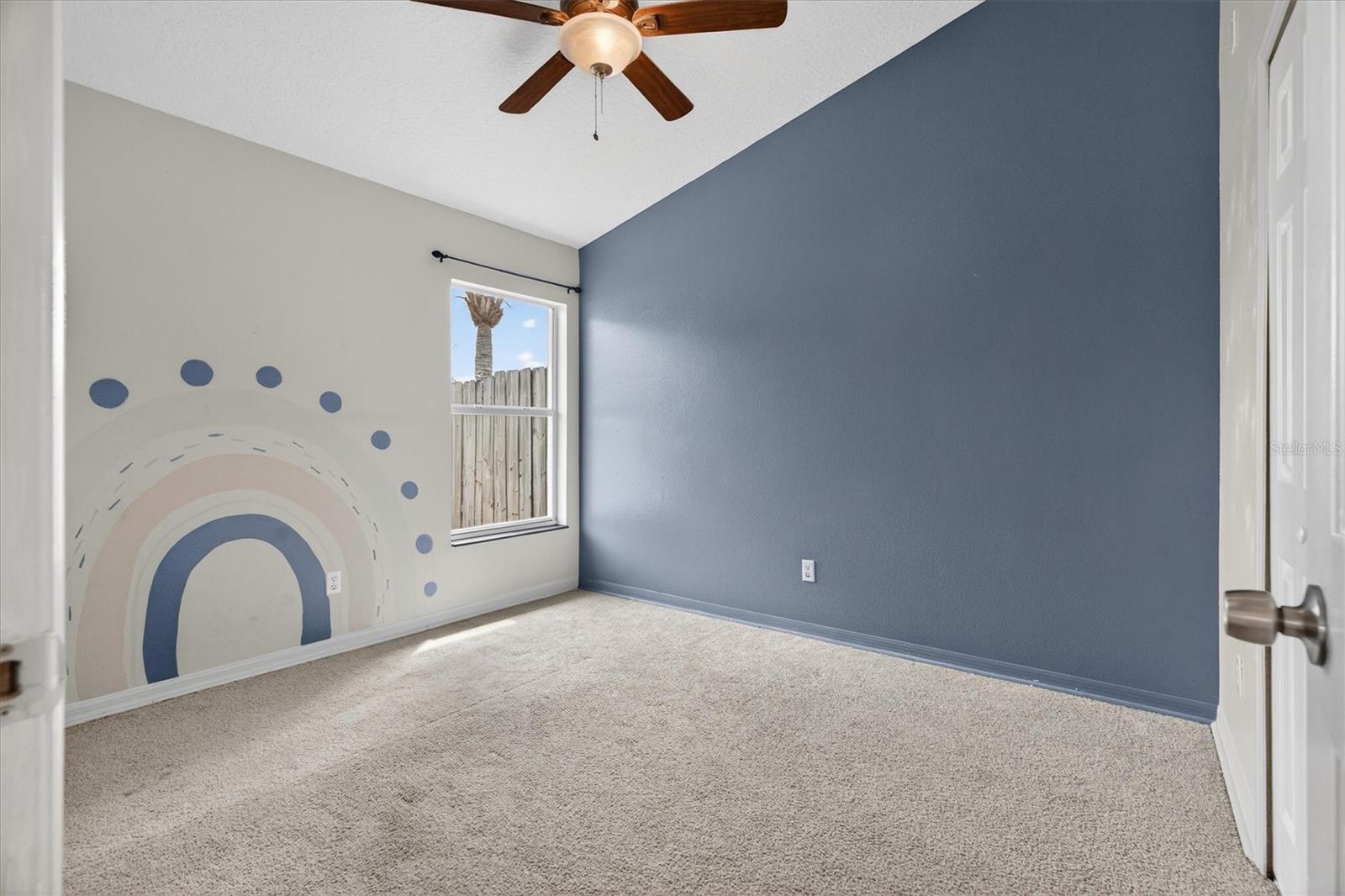 Image 31 of 52 For 19500 Glen Elm Way