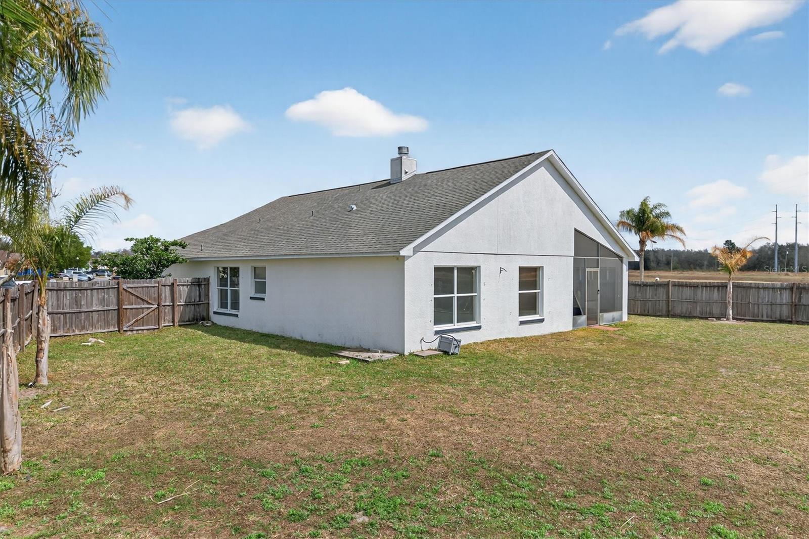 Image 45 of 52 For 19500 Glen Elm Way