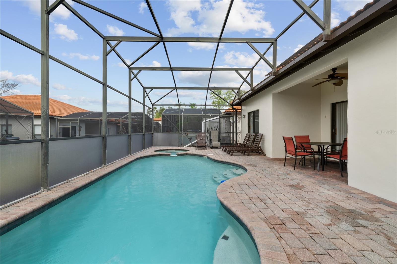 Image 26 of 54 For 345 Summer Place Loop