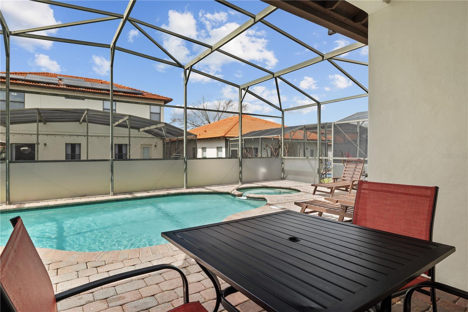 Image 27 of 54 For 345 Summer Place Loop