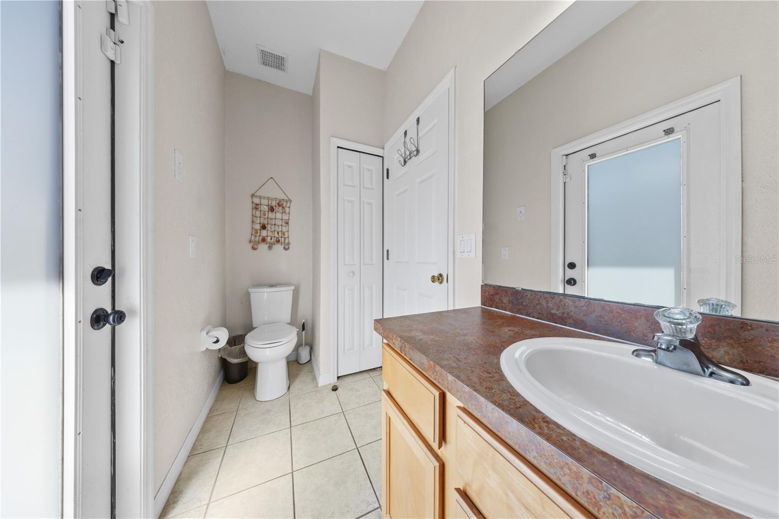 Image 43 of 54 For 345 Summer Place Loop