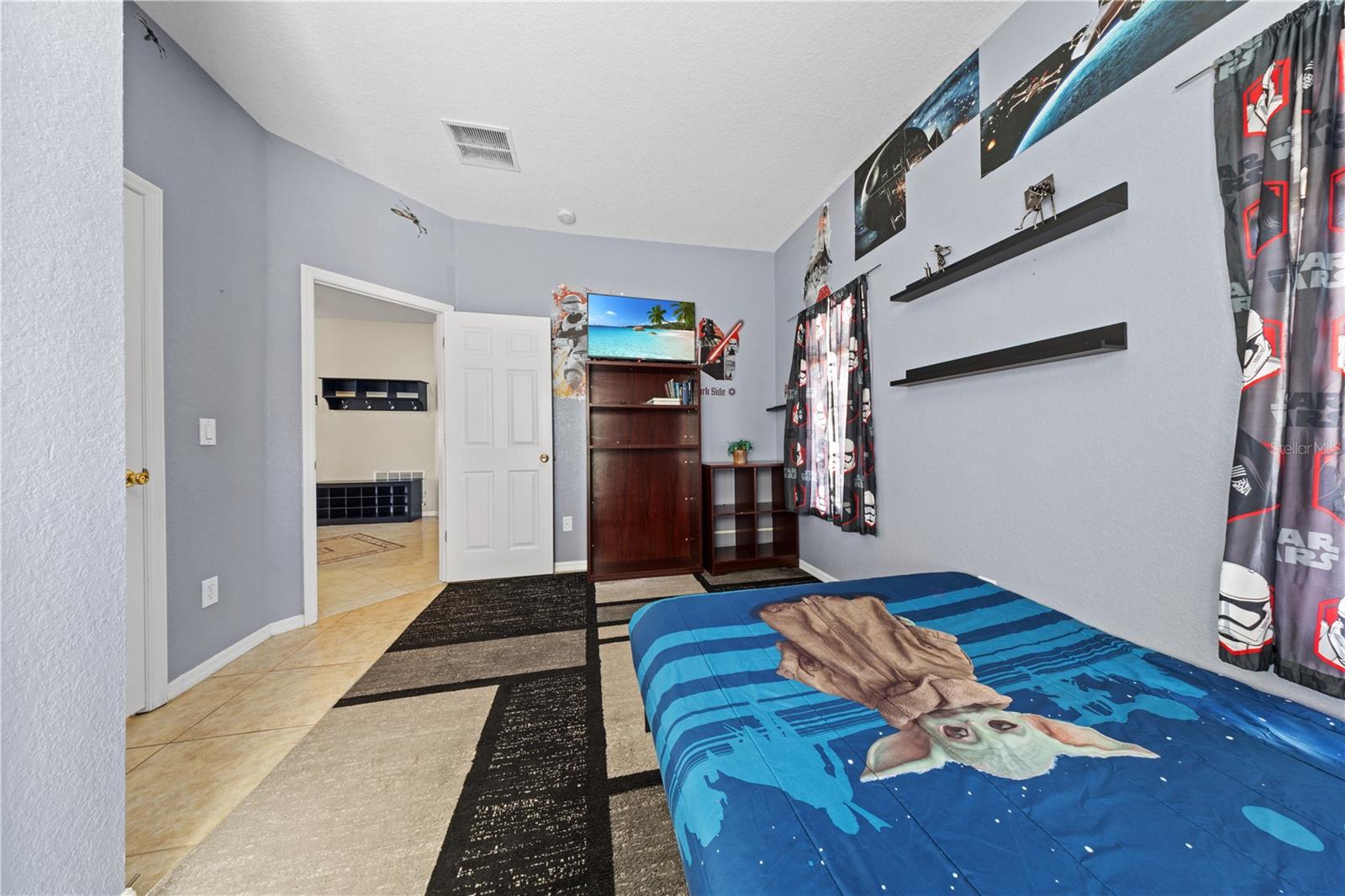 Image 45 of 54 For 345 Summer Place Loop