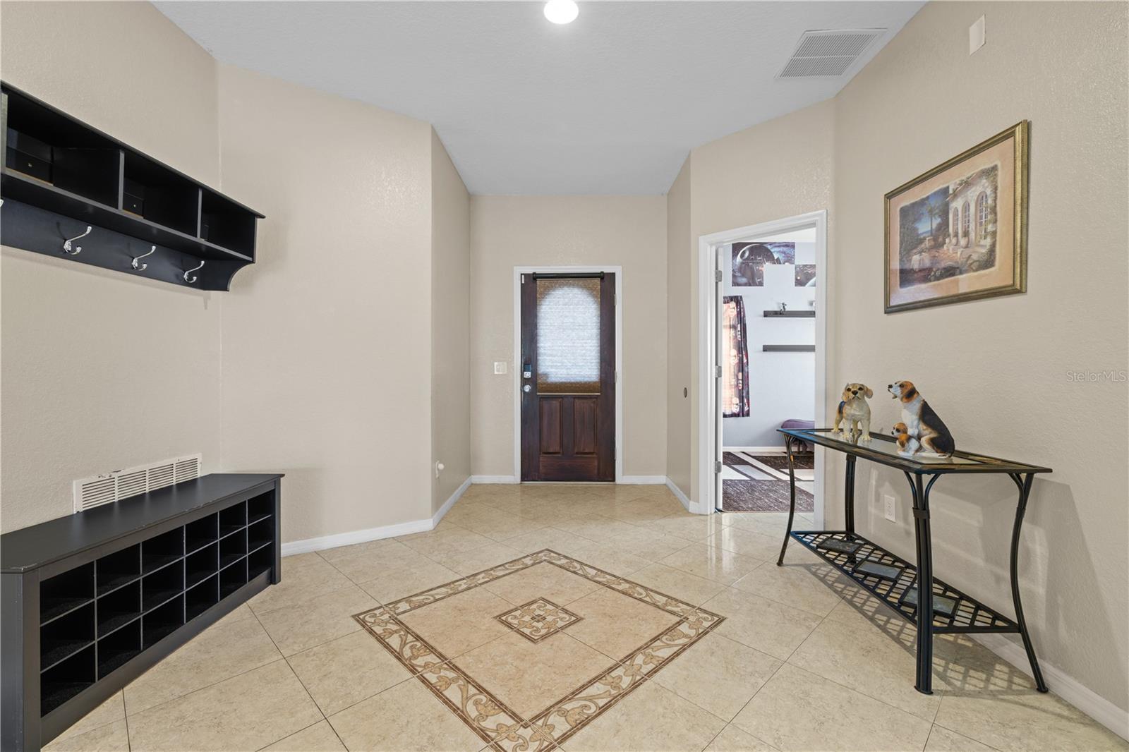 Image 7 of 54 For 345 Summer Place Loop