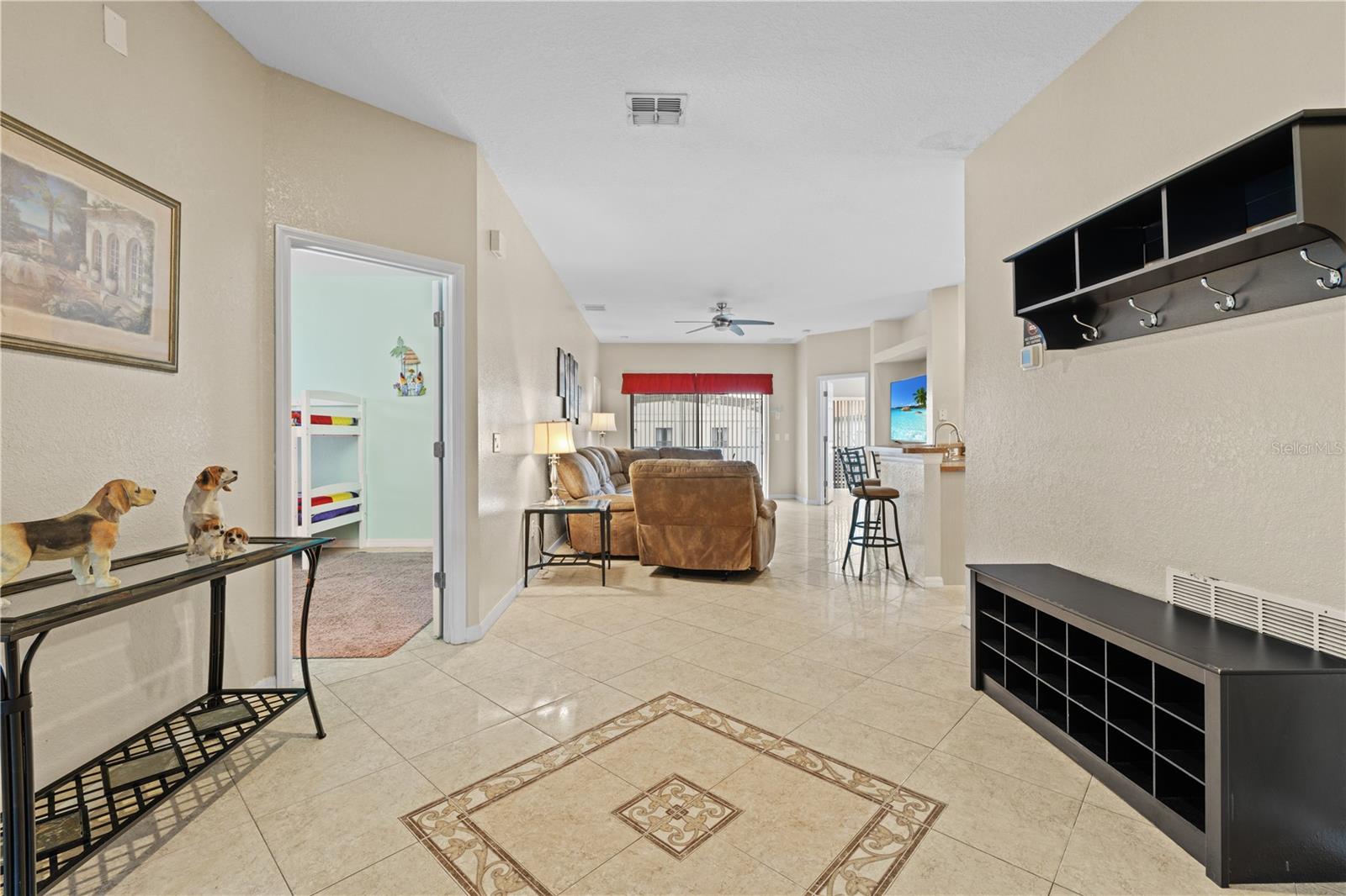 Image 9 of 54 For 345 Summer Place Loop