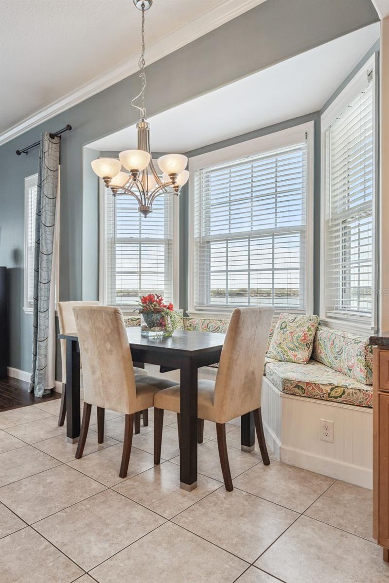 Image 15 of 51 For 8767 The Esplanade  44