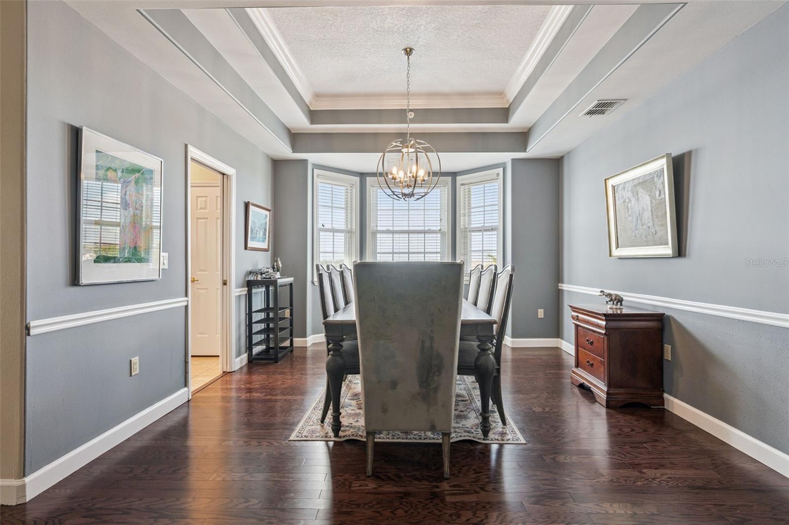 Image 9 of 51 For 8767 The Esplanade  44