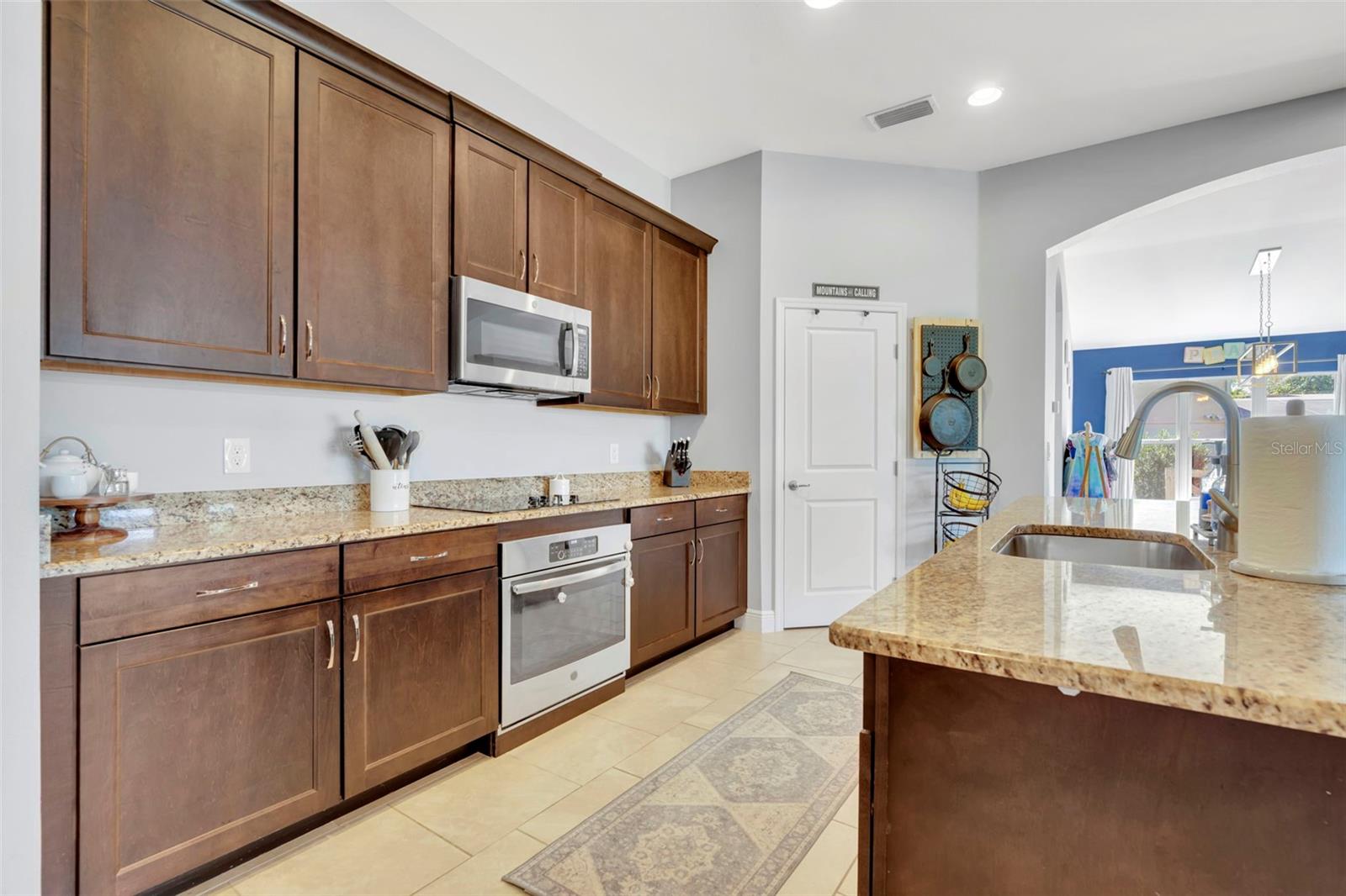 Image 21 of 51 For 32049 Stone Meadow Court