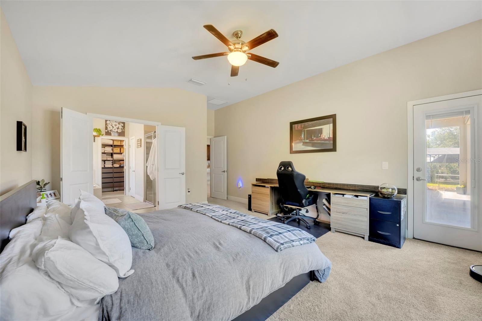 Image 33 of 51 For 32049 Stone Meadow Court