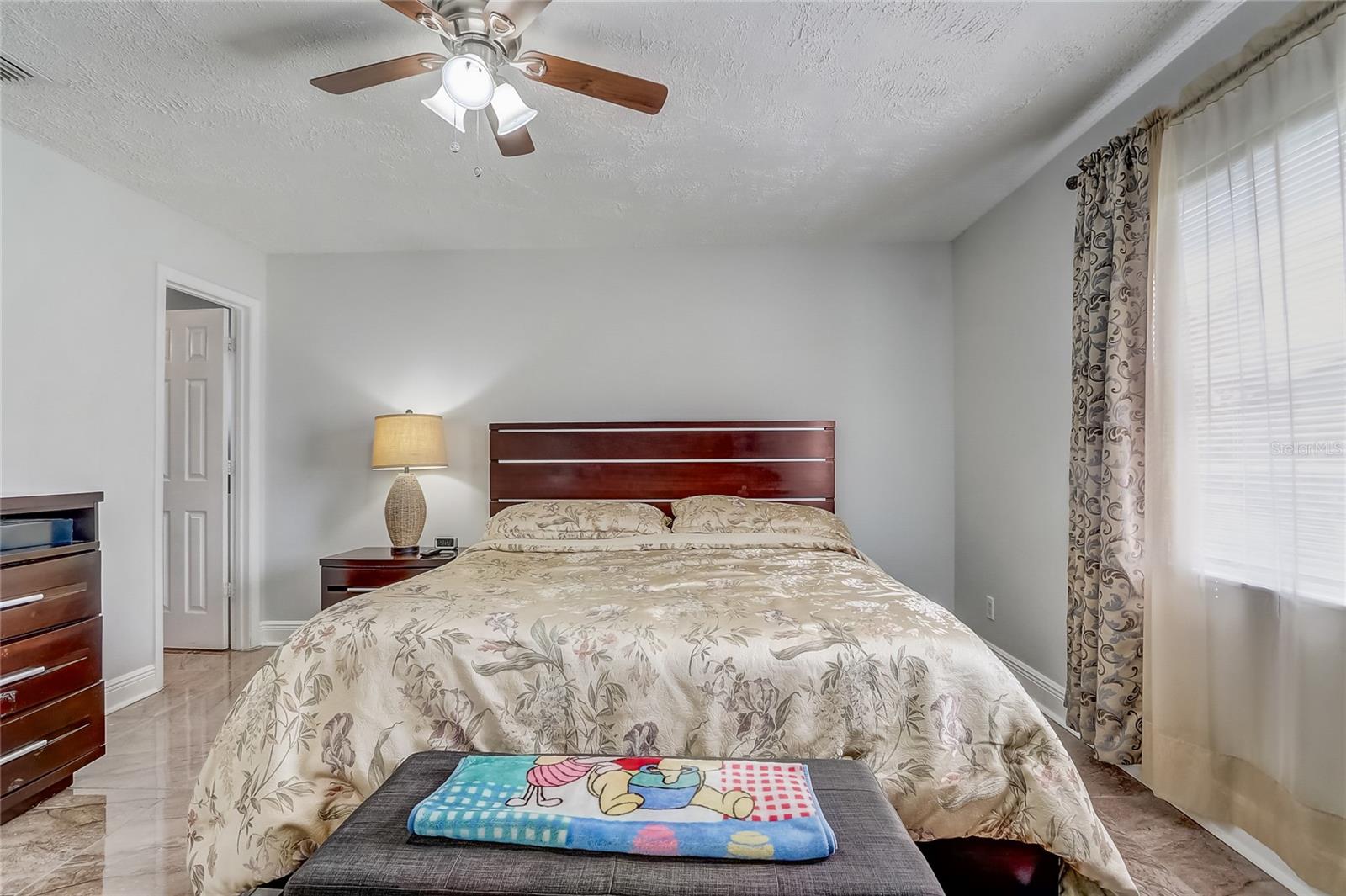 Image 23 of 30 For 1350 Rocky Road