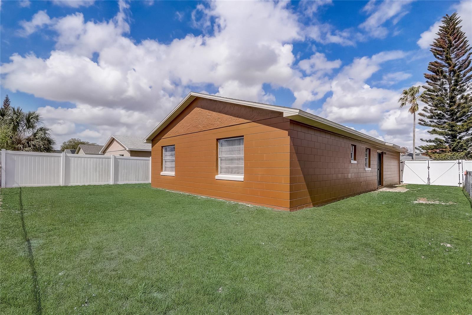 Image 27 of 30 For 1350 Rocky Road