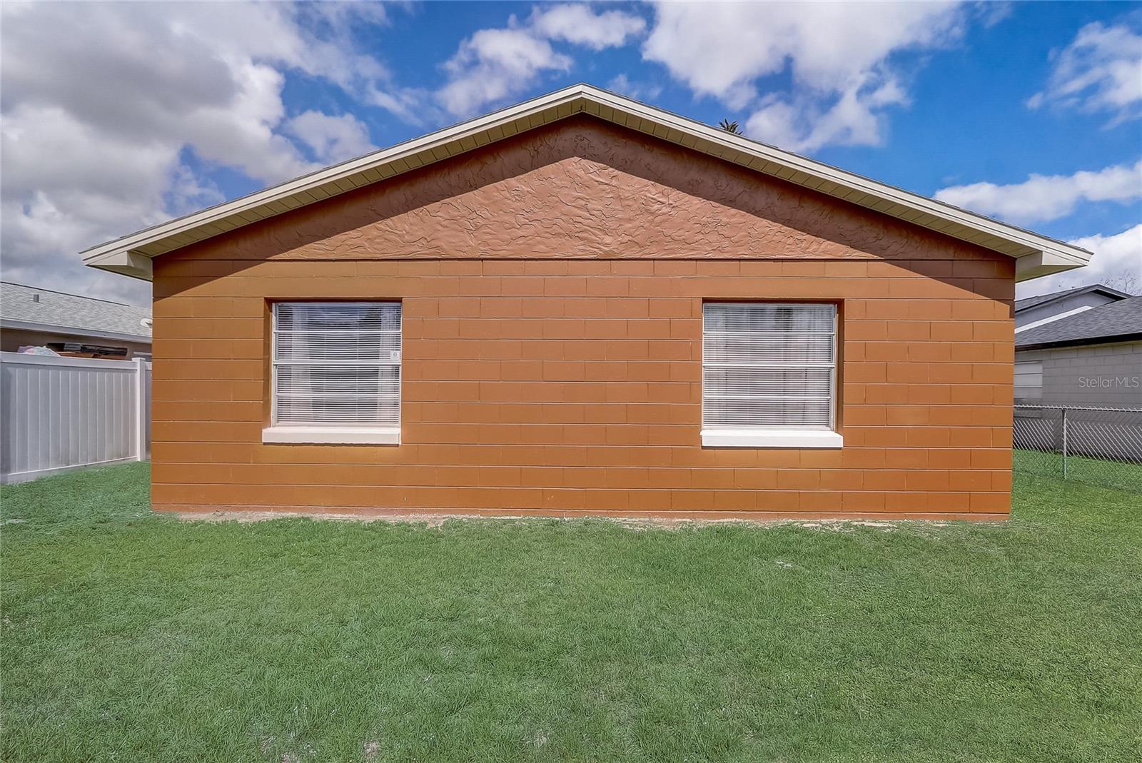 Image 28 of 30 For 1350 Rocky Road