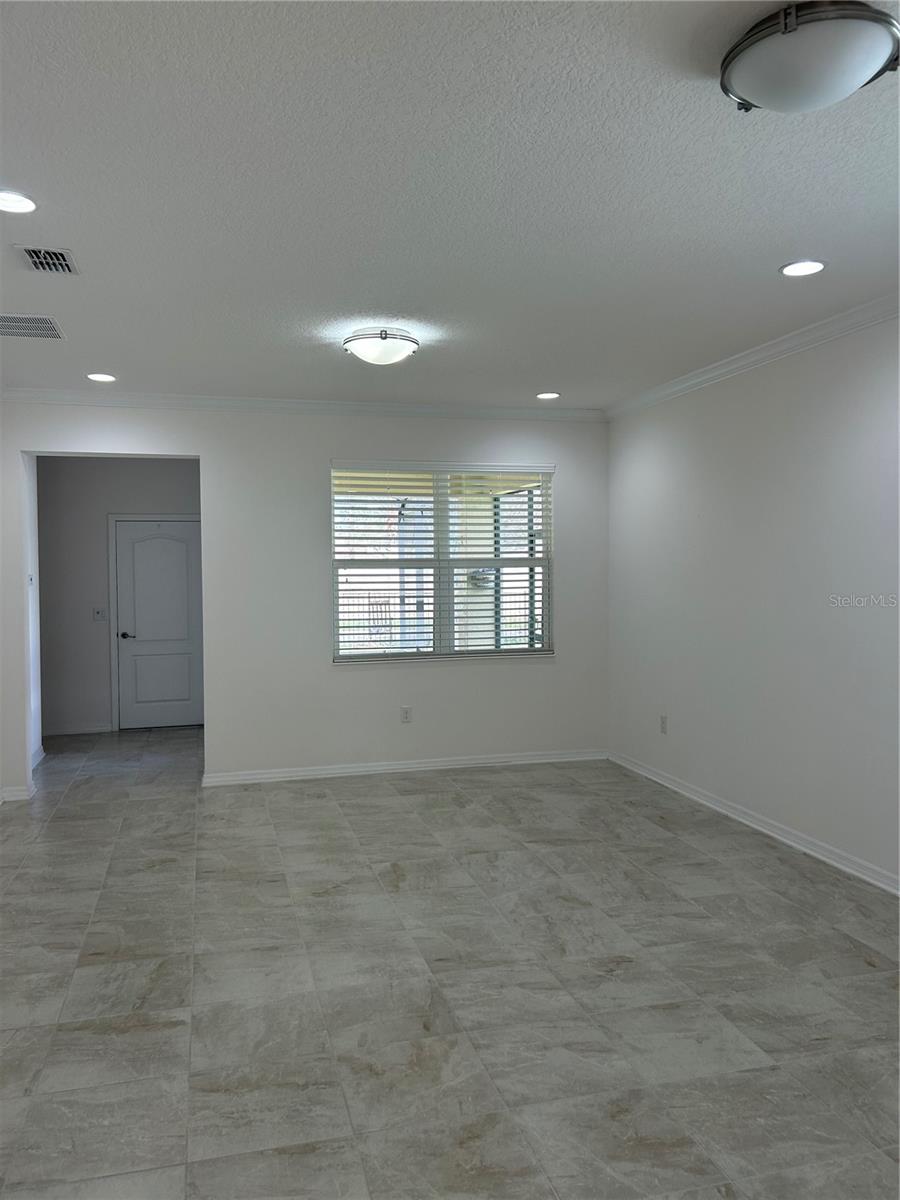 Image 11 of 48 For 15113 White Wagtail Lane