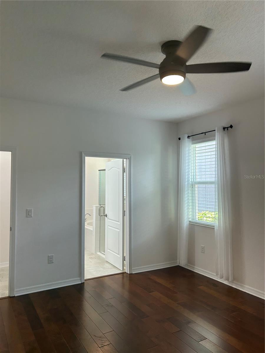 Image 15 of 48 For 15113 White Wagtail Lane