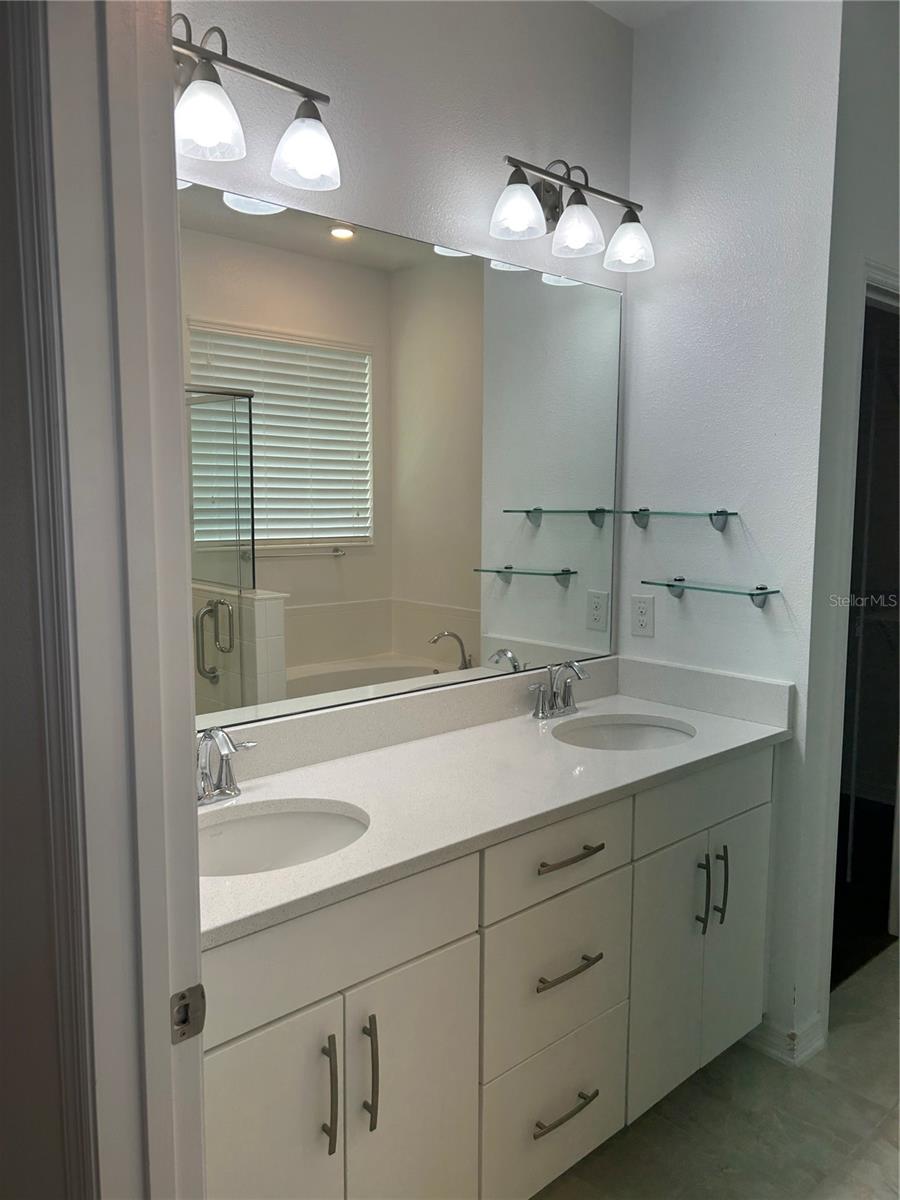 Image 18 of 48 For 15113 White Wagtail Lane