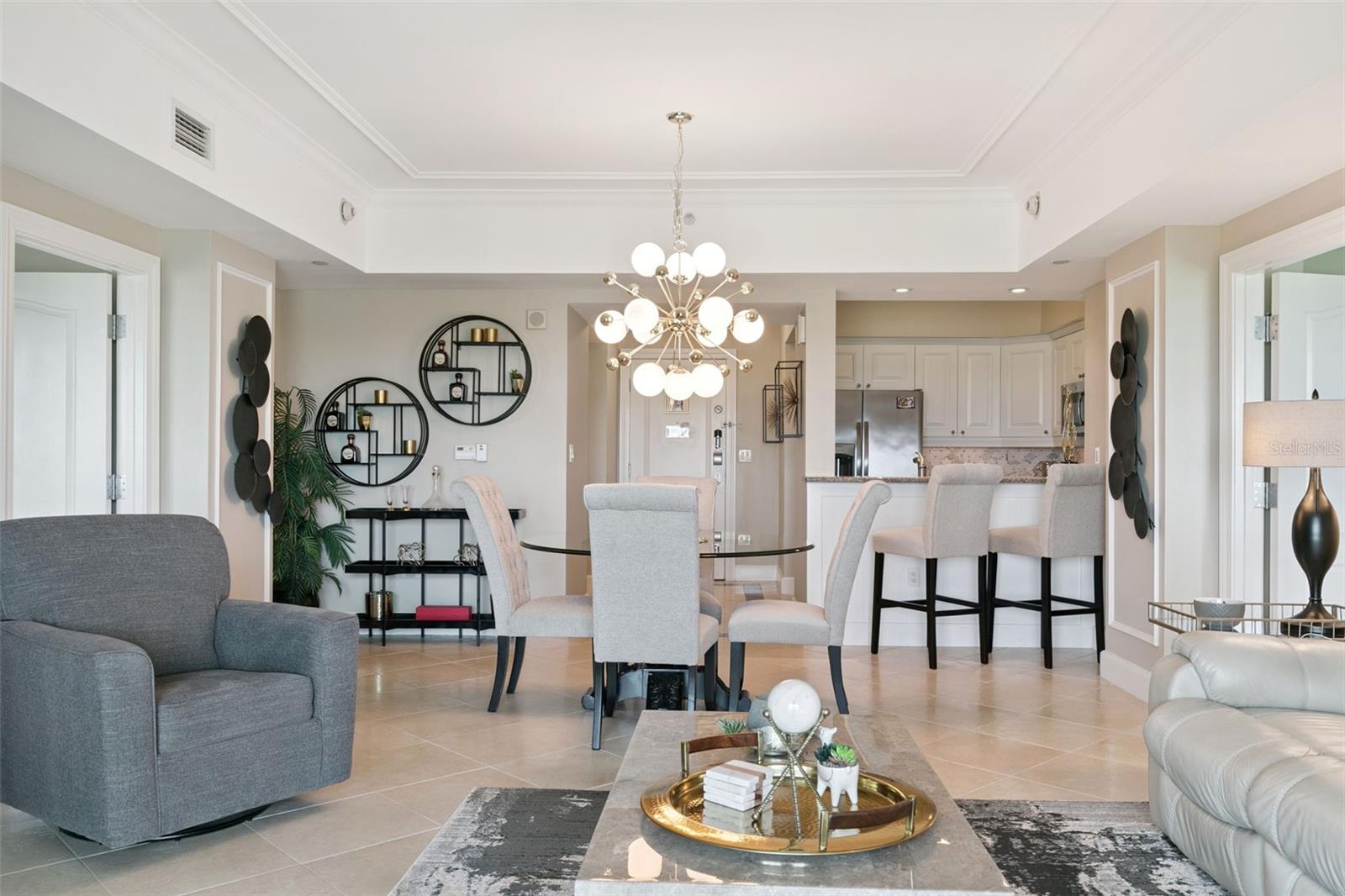 Image 15 of 34 For 7593 Gathering Drive 401