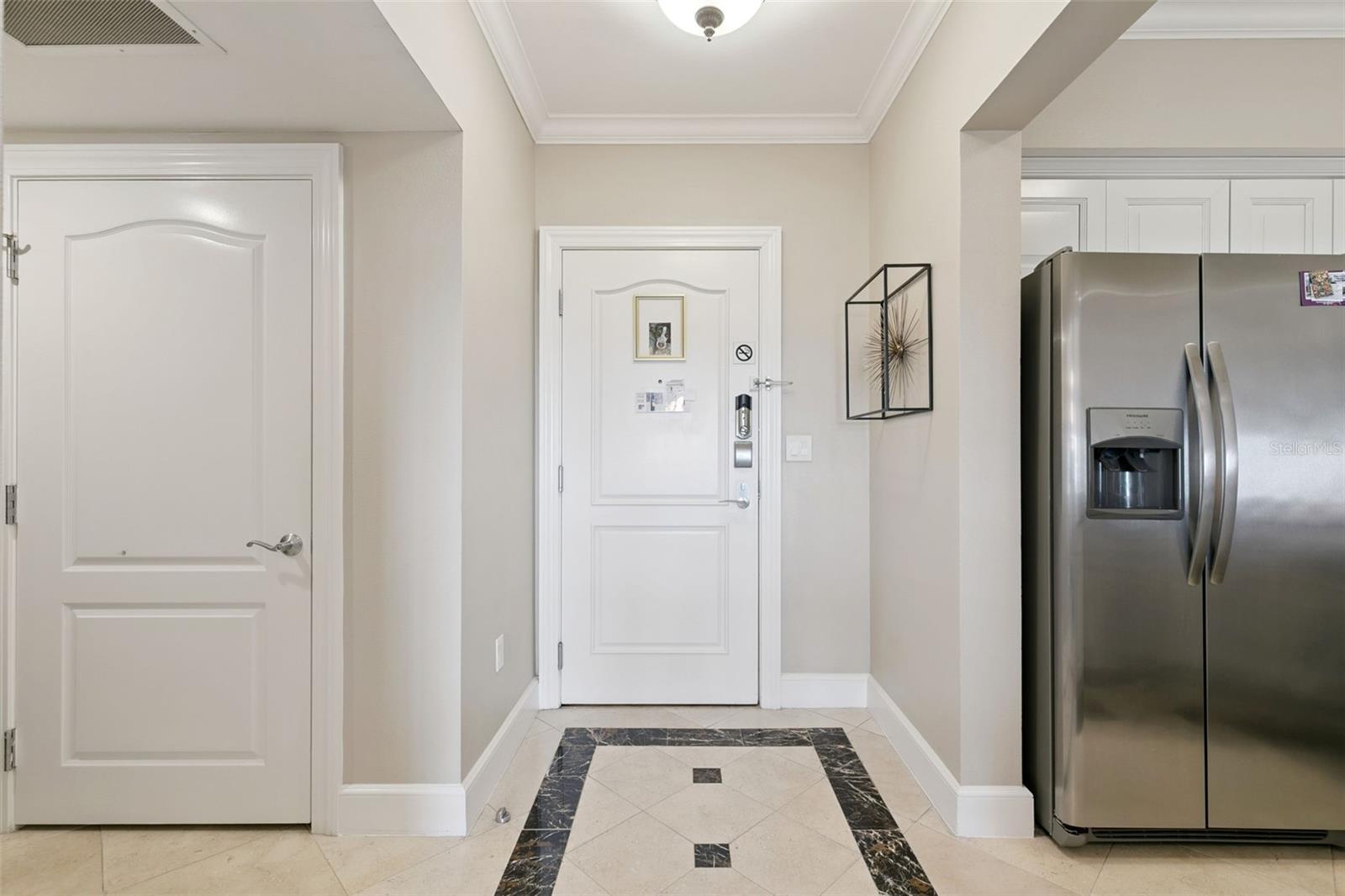 Image 8 of 34 For 7593 Gathering Drive 401