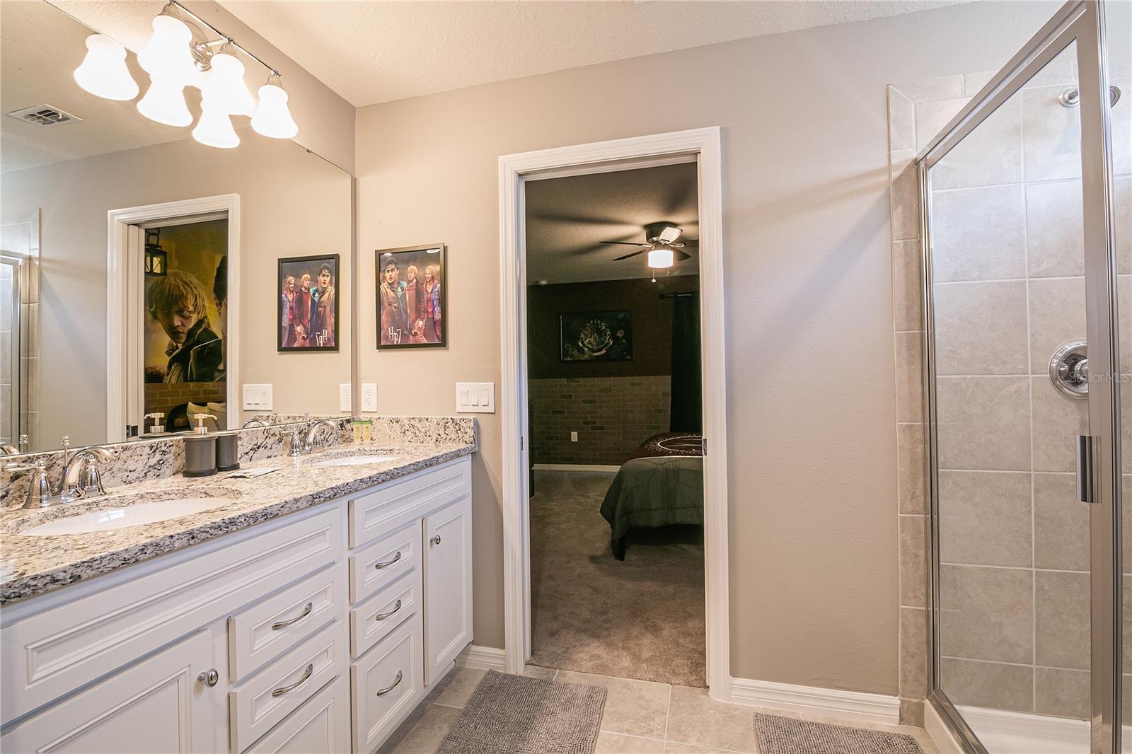 Image 25 of 98 For 7336 Oakmoss Loop