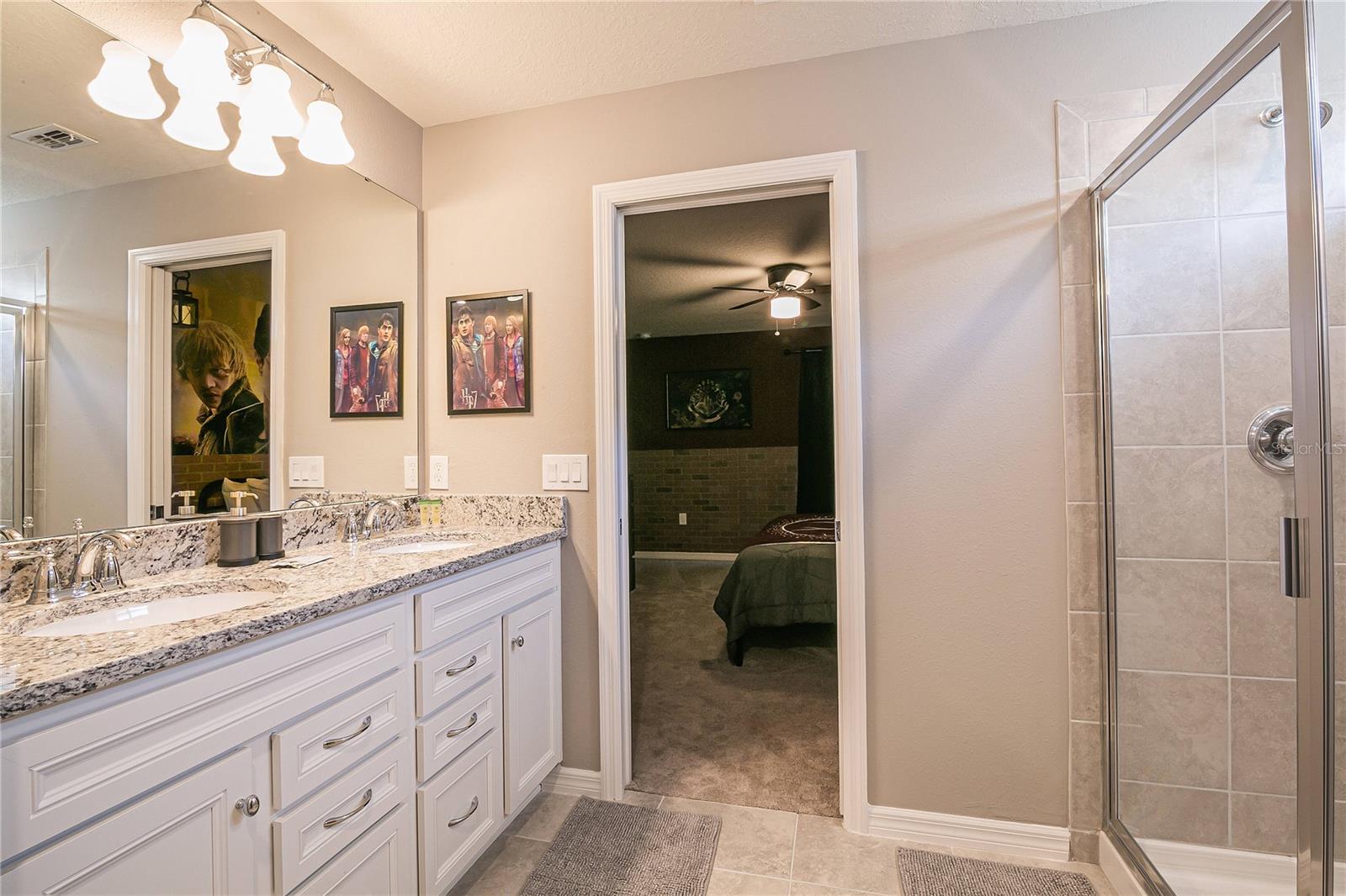 Image 52 of 98 For 7336 Oakmoss Loop