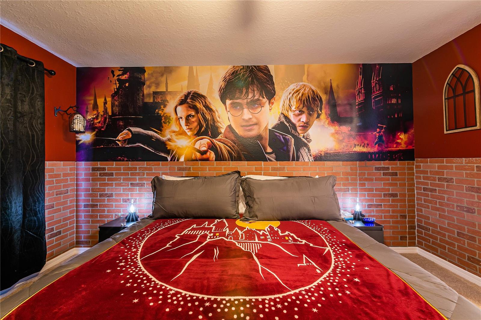 Image 6 of 98 For 7336 Oakmoss Loop