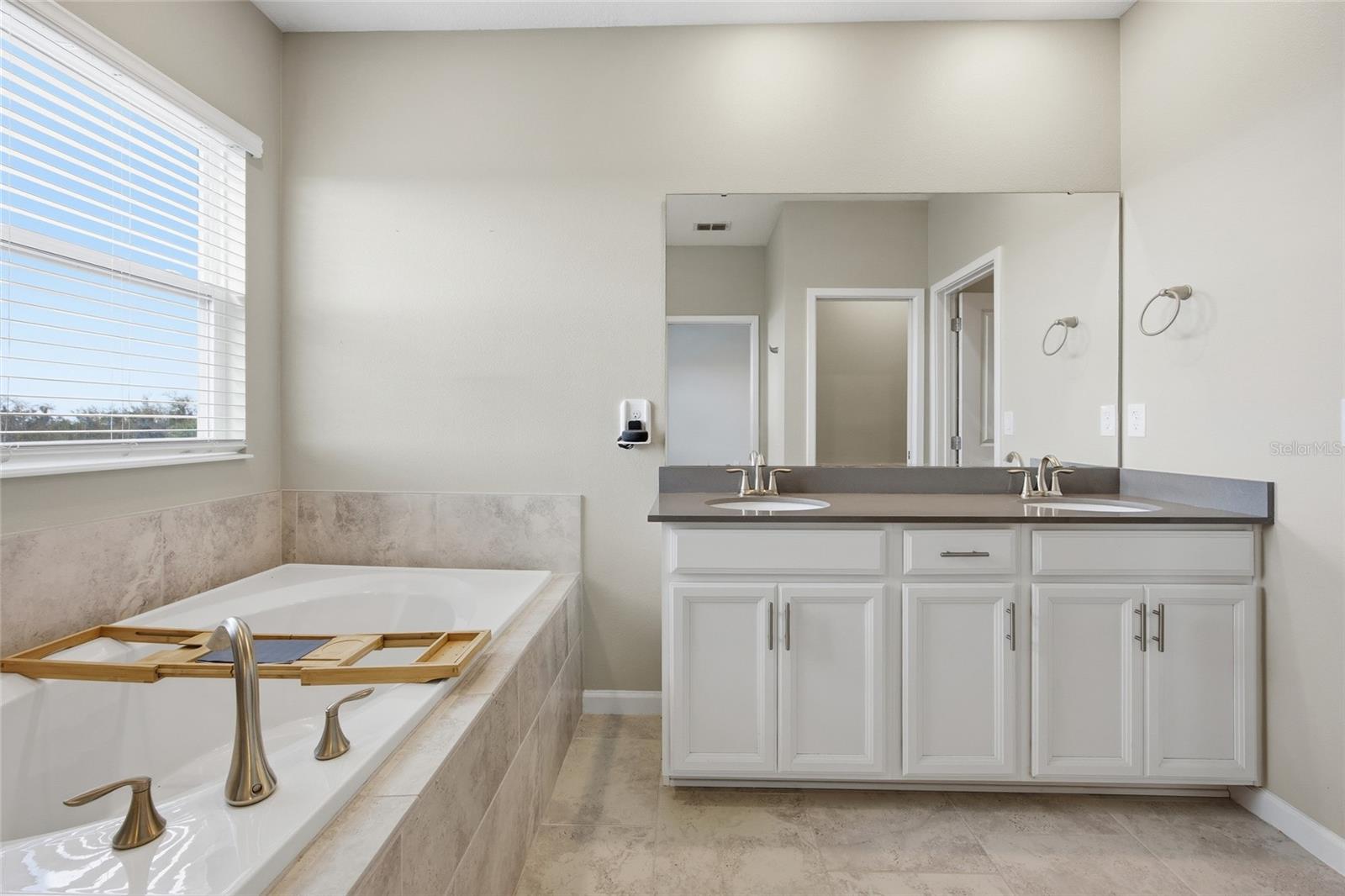 Image 27 of 53 For 1131 Dora Parc Lane