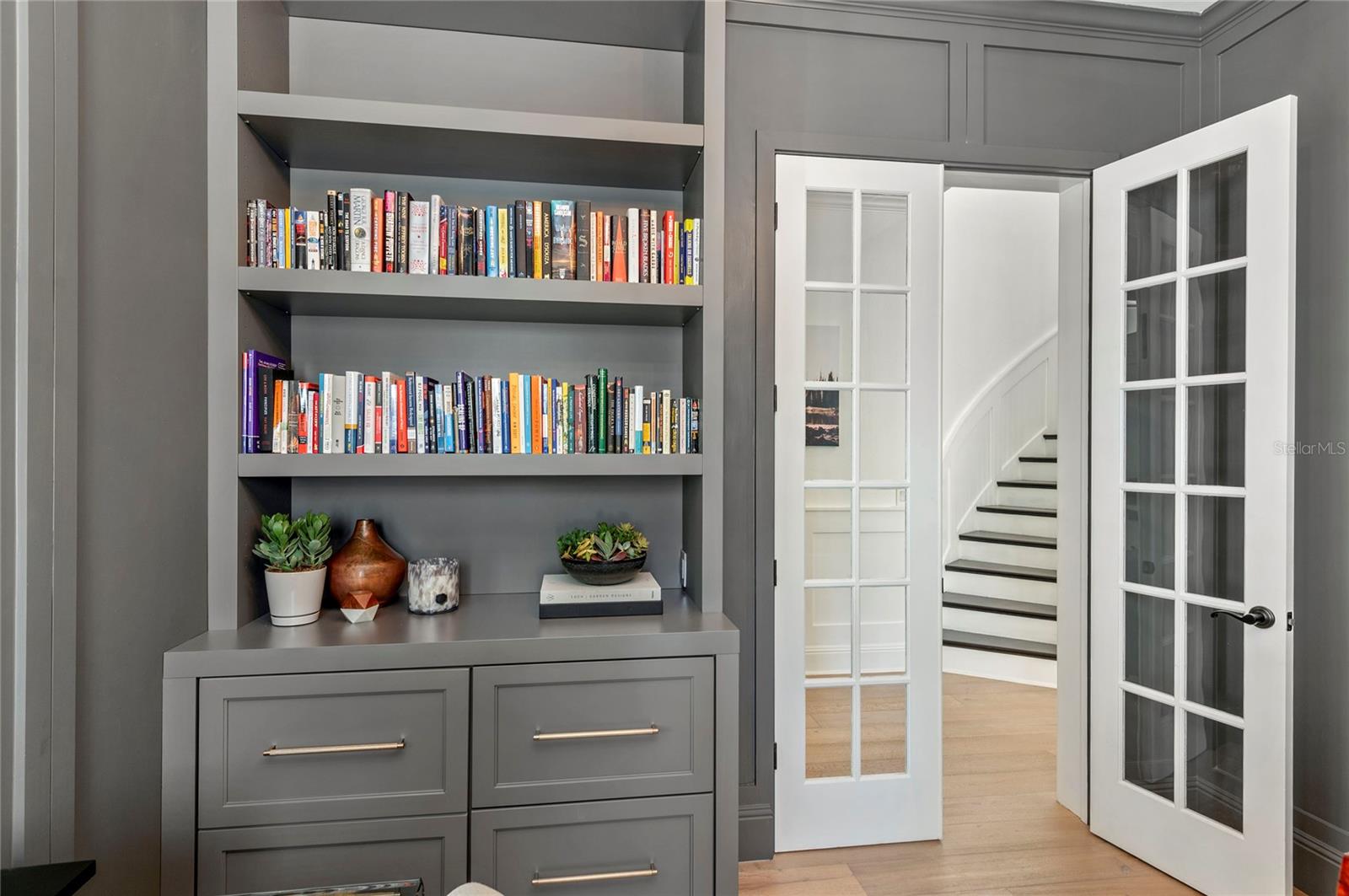 Image 14 of 79 For 2703 Dorell Avenue