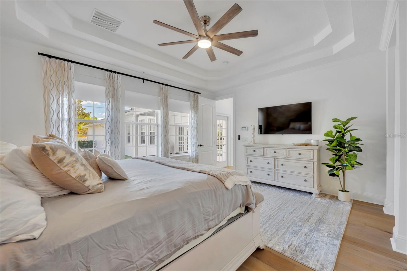 Image 42 of 79 For 2703 Dorell Avenue