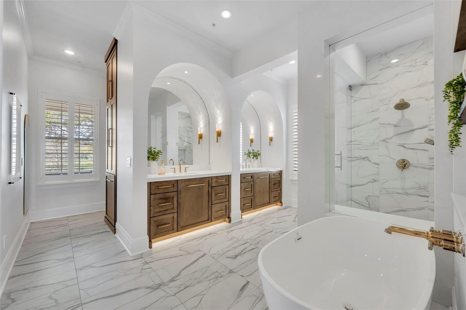 Image 43 of 79 For 2703 Dorell Avenue